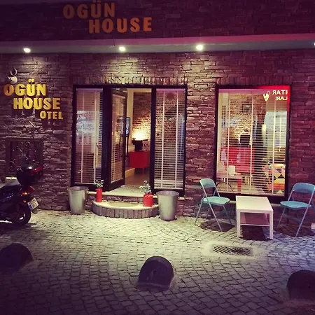 Ogun House * سبانجا